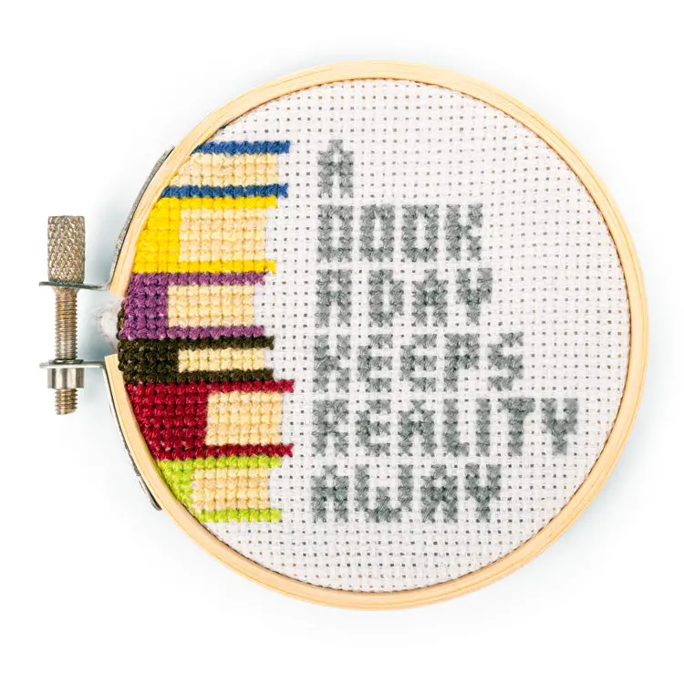 A Book A Day Themed Embroidery Kit 1