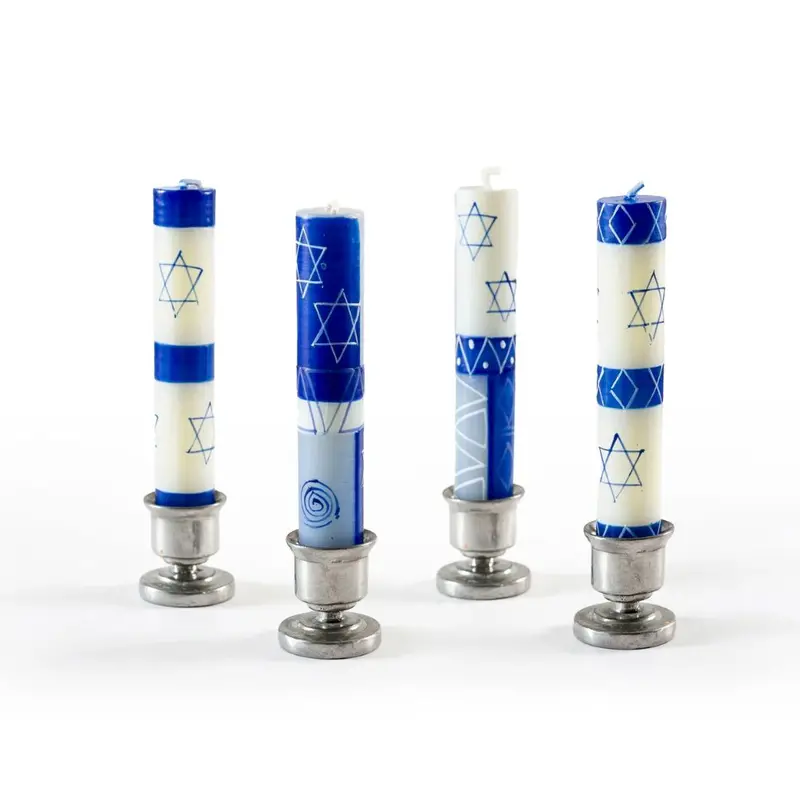 Blue-And-White Star-Embellished Shabbat Candles – Set Of Four Hand-Painted Tapers 1
