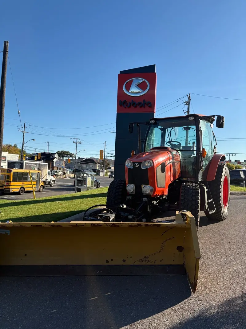 Pre-Owned Kubota M100Gx Tractor With Hla Front Blade (2,920 Operating Hours) 1