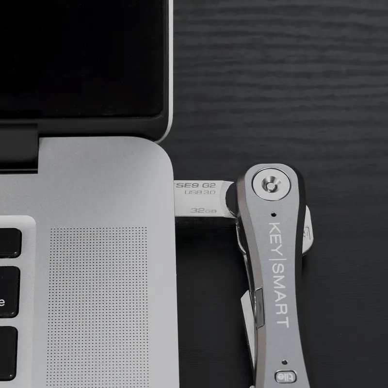 Usb 3.0 Flash Drive | High-Speed Data Storage Compatible With Keysmart® Organizers 1